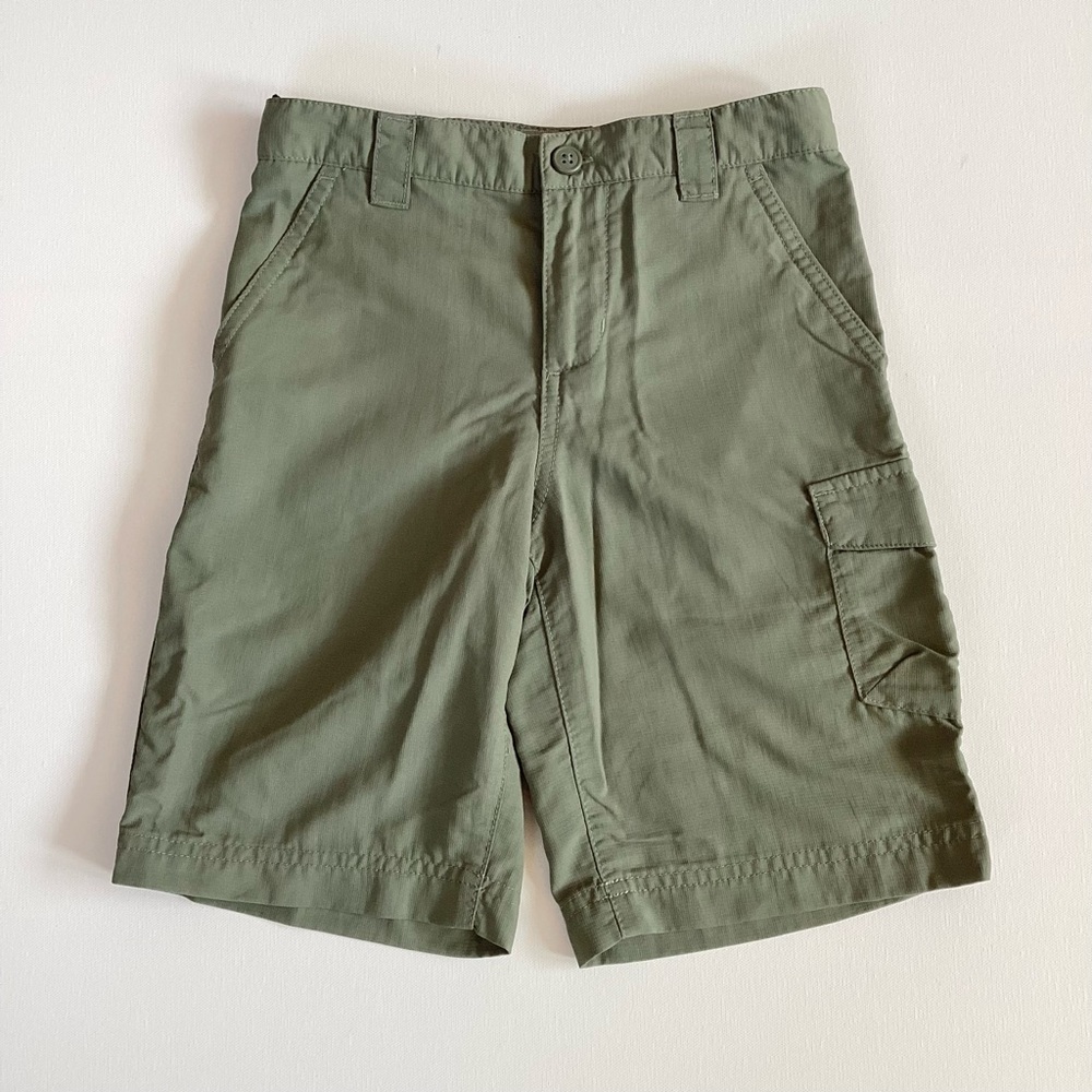 Columbia Omni Shade Sun Protection Olive Green Shorts